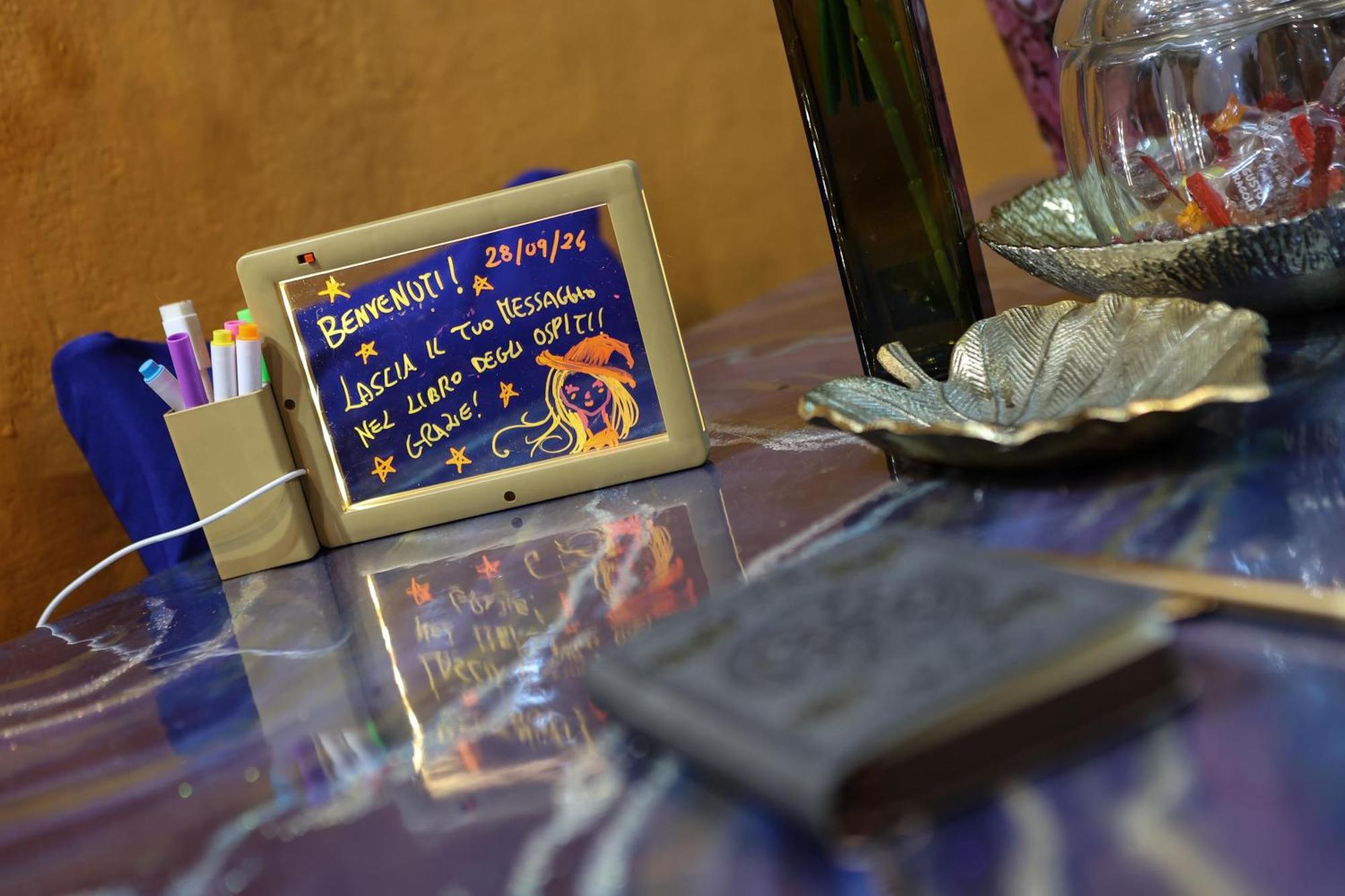 La Casa Di Strega Euphoria - Casa Vacanza Tra Arte E Magia Viterbo Zewnętrze zdjęcie