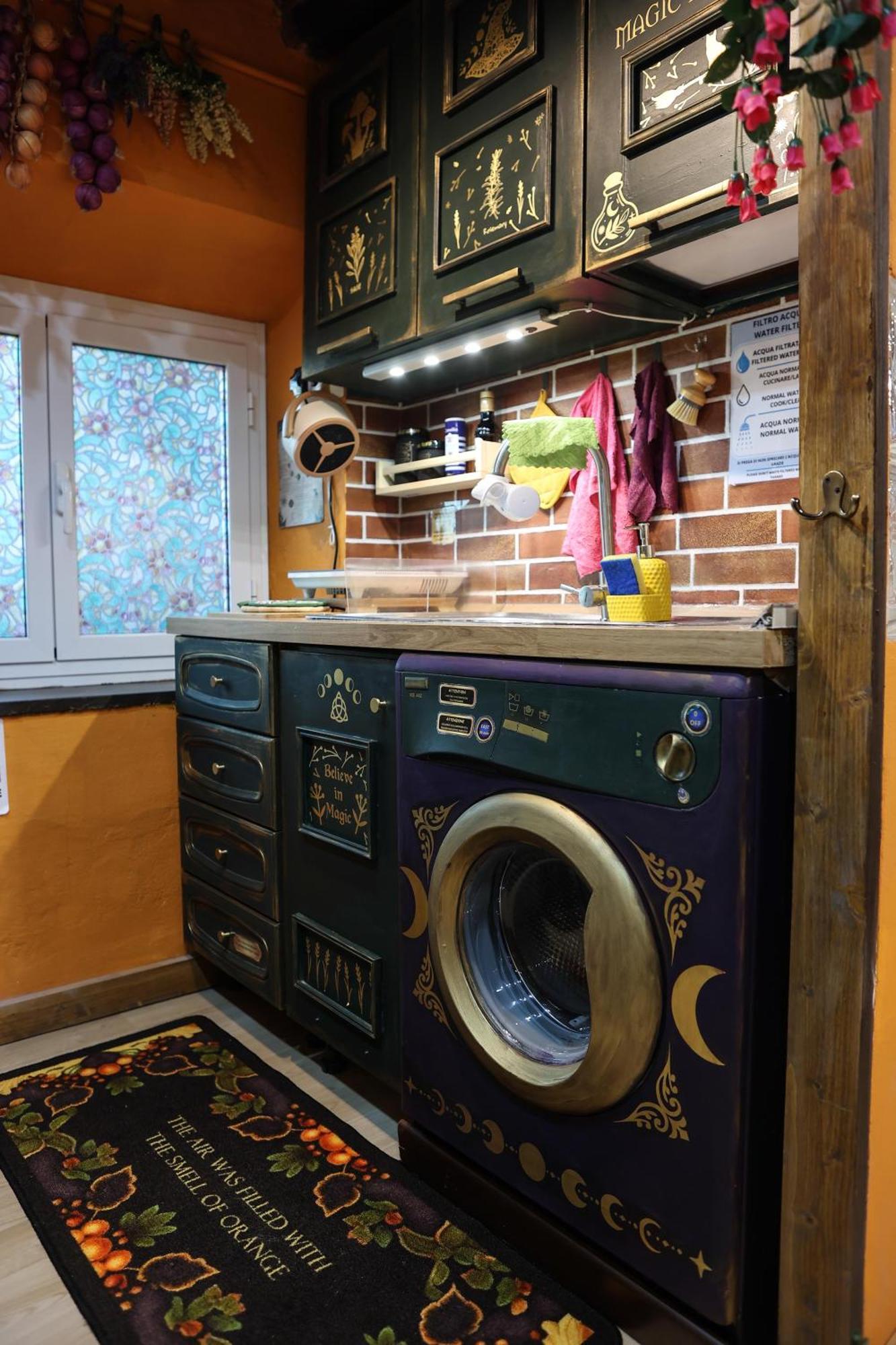 La Casa Di Strega Euphoria - Casa Vacanza Tra Arte E Magia Viterbo Zewnętrze zdjęcie
