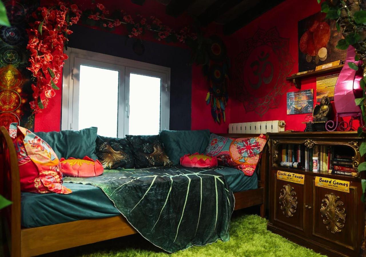 La Casa Di Strega Euphoria - Casa Vacanza Tra Arte E Magia Viterbo Zewnętrze zdjęcie